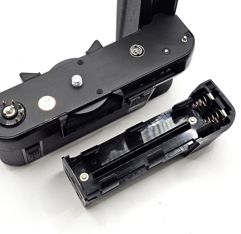 20250905_104251 Nikon Motor Drive MD-4 - Imagen 4