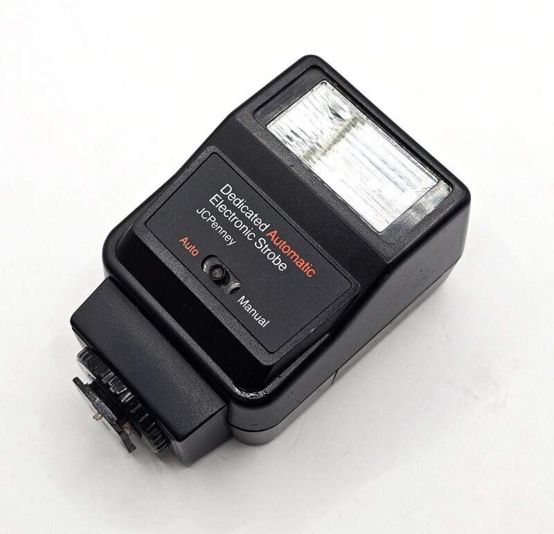 20250917_202731 JCPenney Strobe - Imagen 1