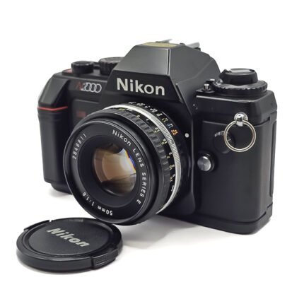 Nikon N2000, lente 50mm F1.8 Serie E