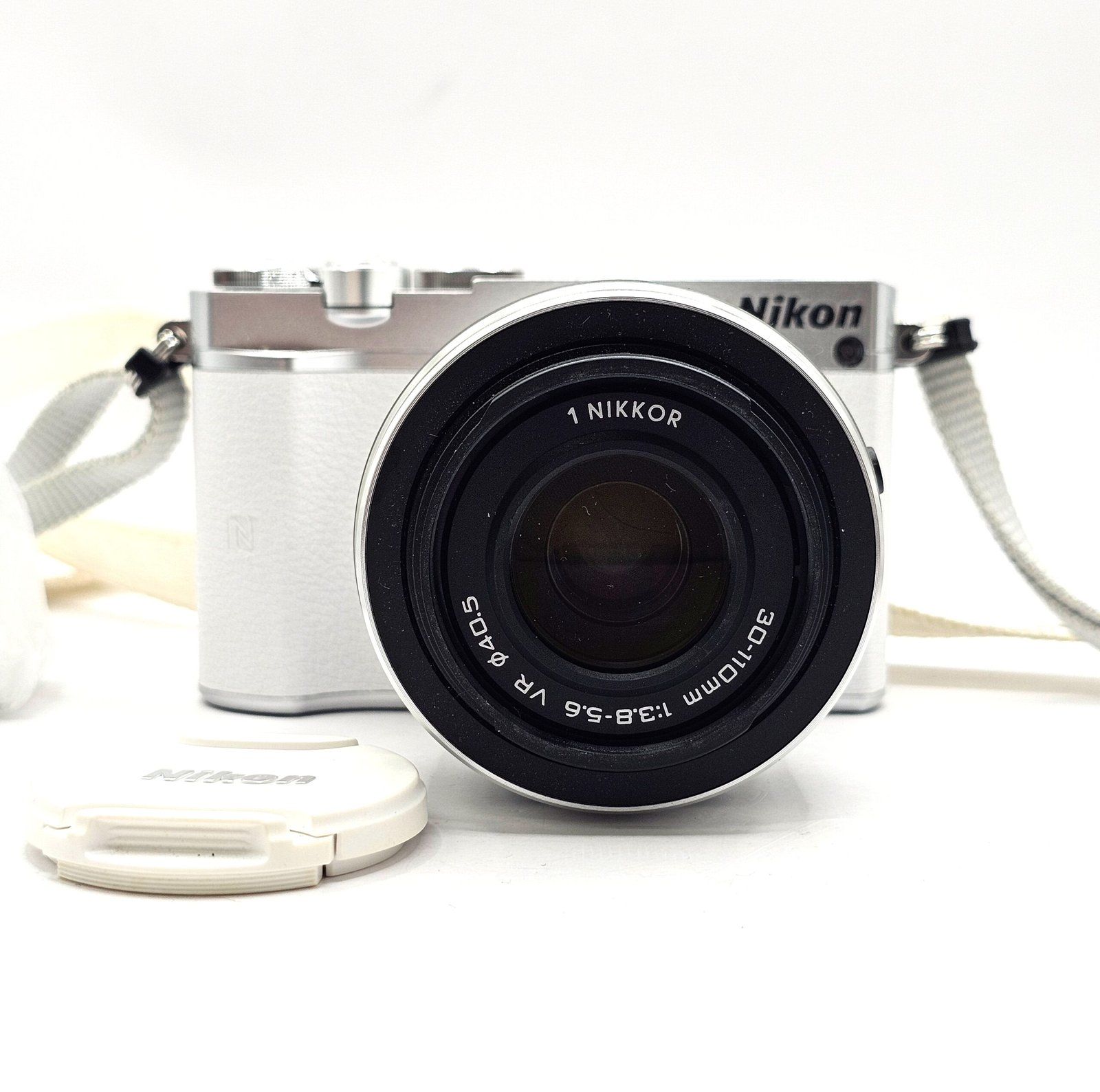 20250927_213138 Nikon J5, lente Nikkor 1 30-110, 20.8 mpx - Imagen 2