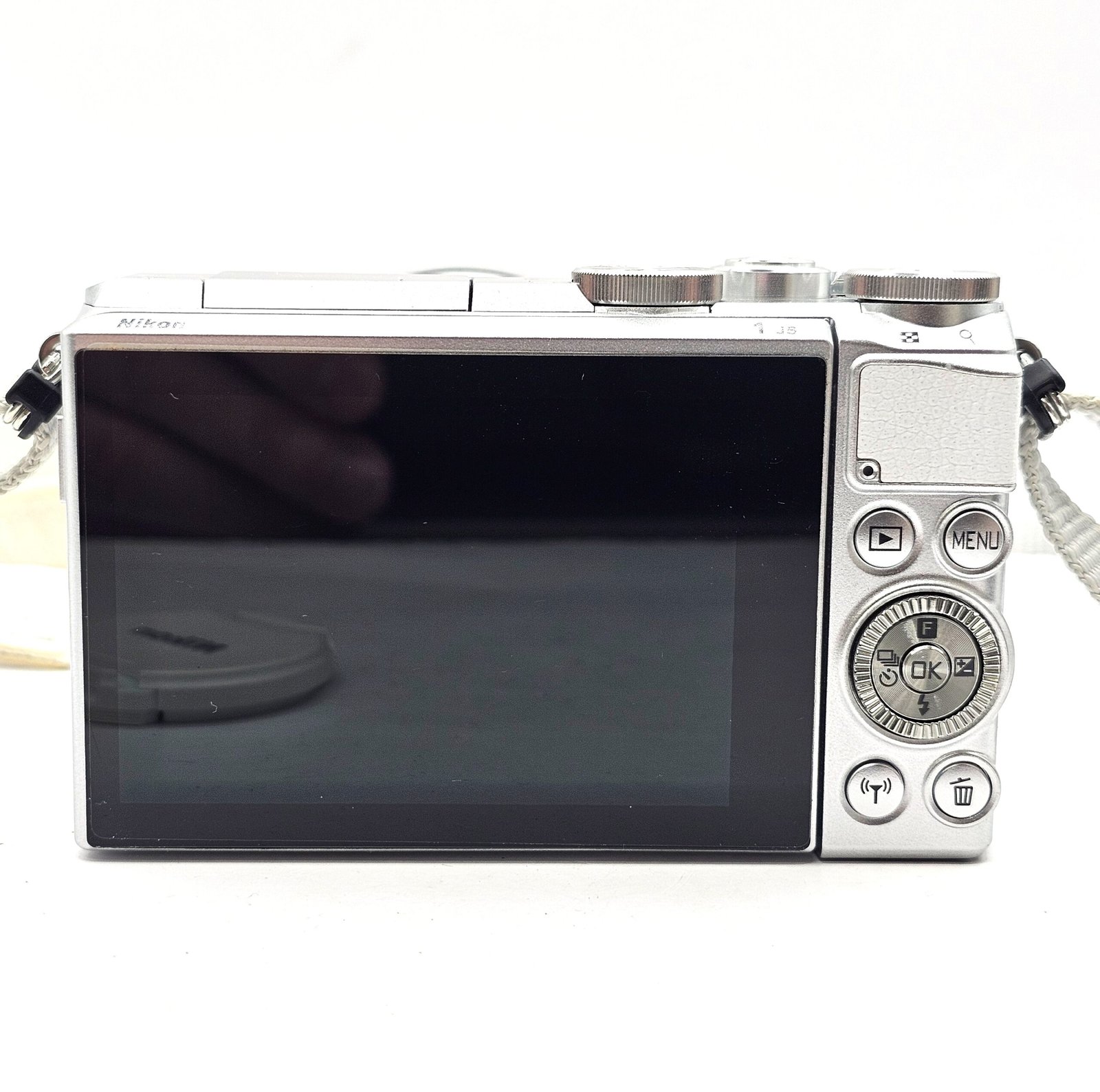 20250927_213307 Nikon J5, lente Nikkor 1 30-110, 20.8 mpx - Imagen 8