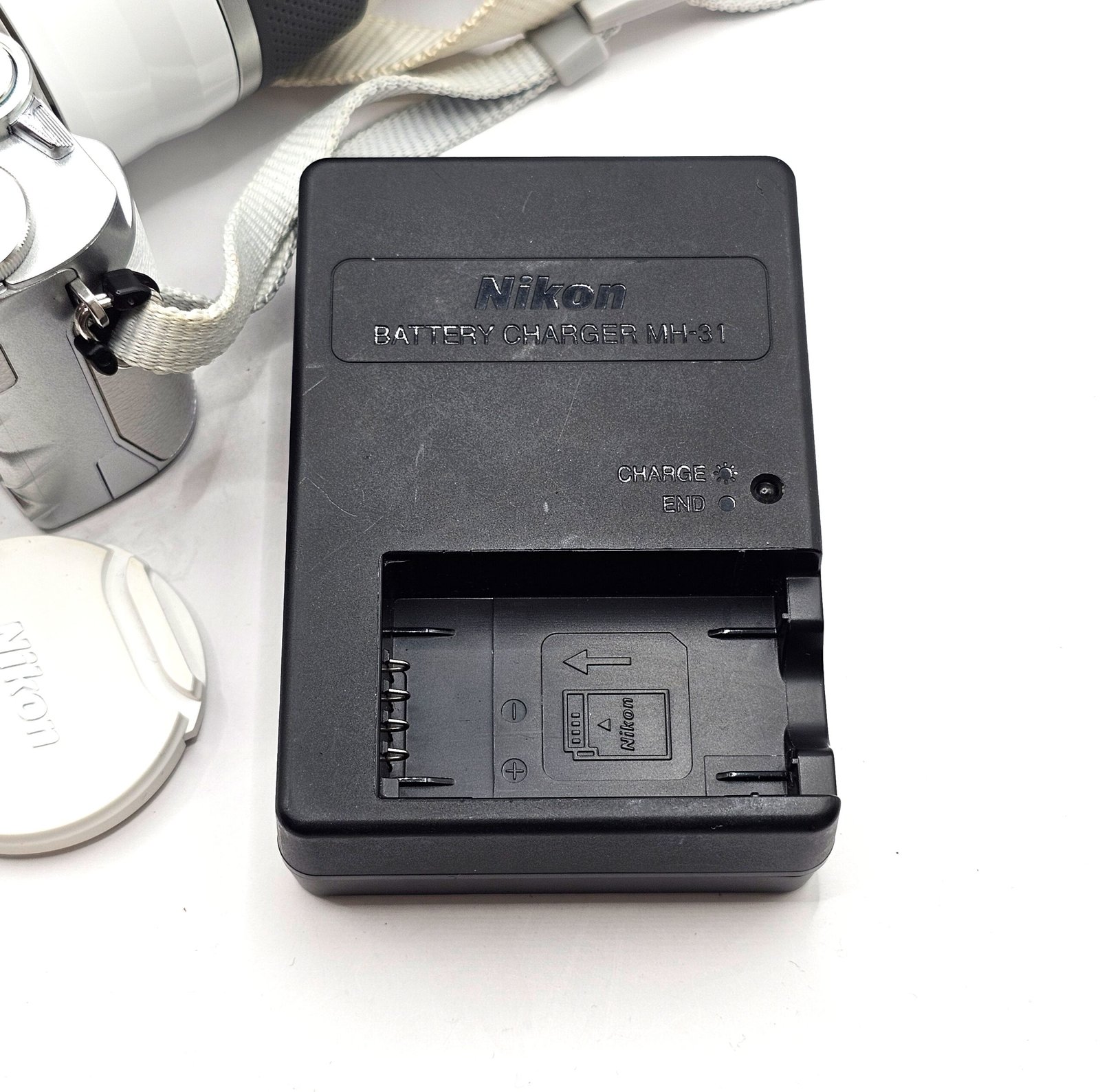 20250927_213356 Nikon J5, lente Nikkor 1 30-110, 20.8 mpx - Imagen 10