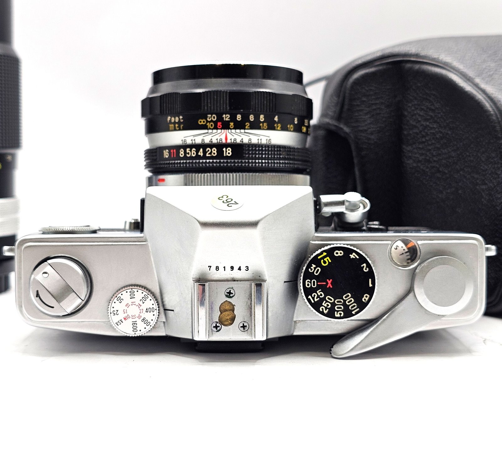 20251004_123219 Petri FT, lentes 50mm F1.8 y 135mm F3.2 - Imagen 3